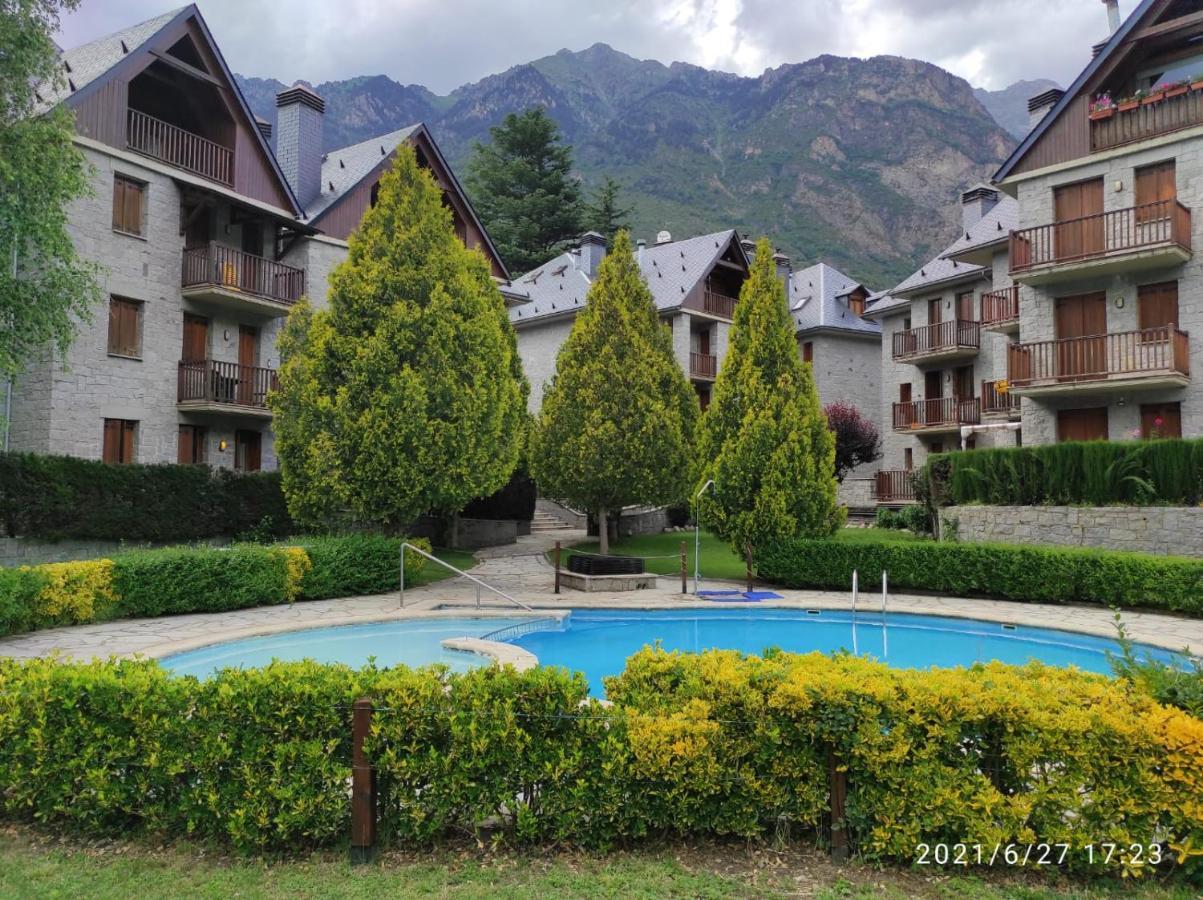 Apartamento Senda De Conques Benasque Exterior foto